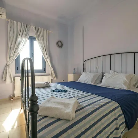 Odysseyshouse Means Your Comfortable And Unforgettable Holiday Accomodation Fira (Santorini)