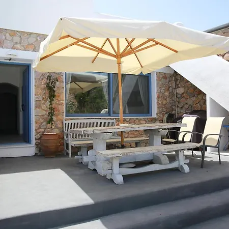 Odysseyshouse Means Your Comfortable And Unforgettable Holiday Accomodation Fira (Santorini)